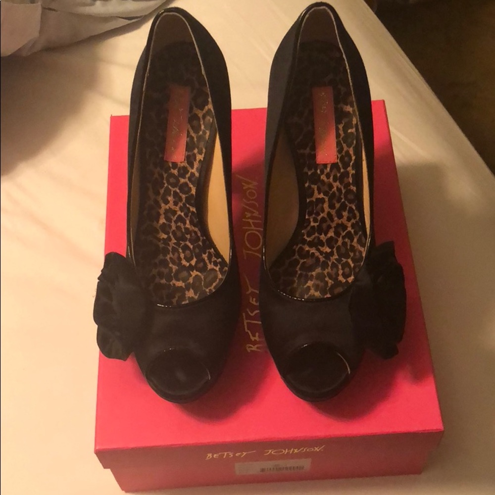 Betsy Johnson Kalen Black Satin Heels with Flower